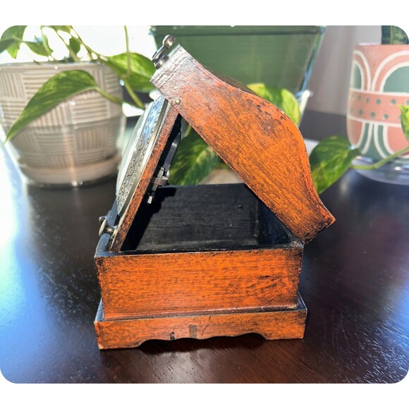 Vintage Wooden Trinket Box Clock (Clock Works) - Picture 4 of 5